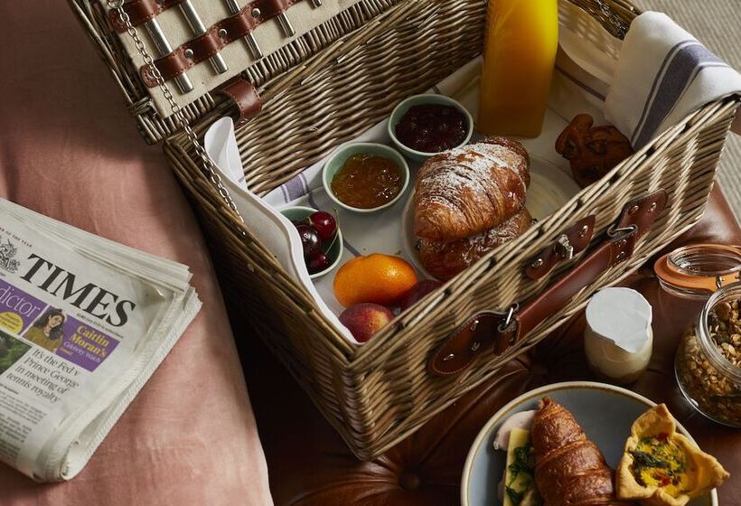 ホテル High Corner Inn