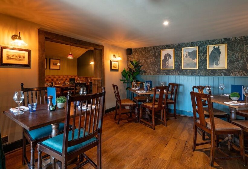 ホテル High Corner Inn