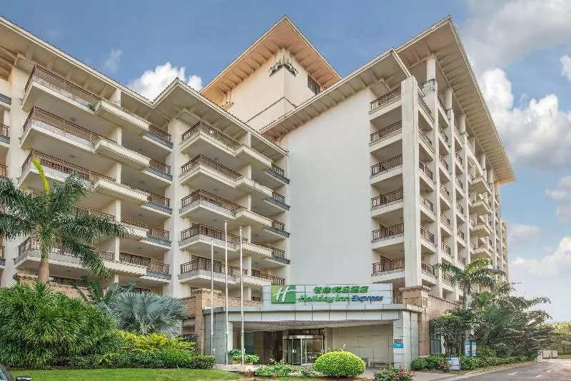 هتل Holiday Inn Express Haikou West Coast, An Ihg