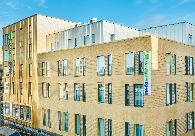 酒店 Holiday Inn Express Londonealing