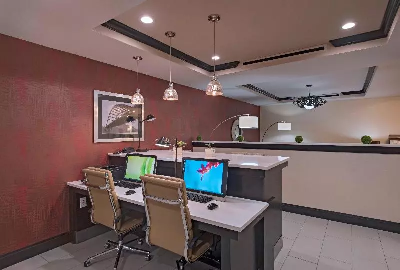 ホテル Holiday Inn Express & Suites Austin Nw Four Points, An Ihg