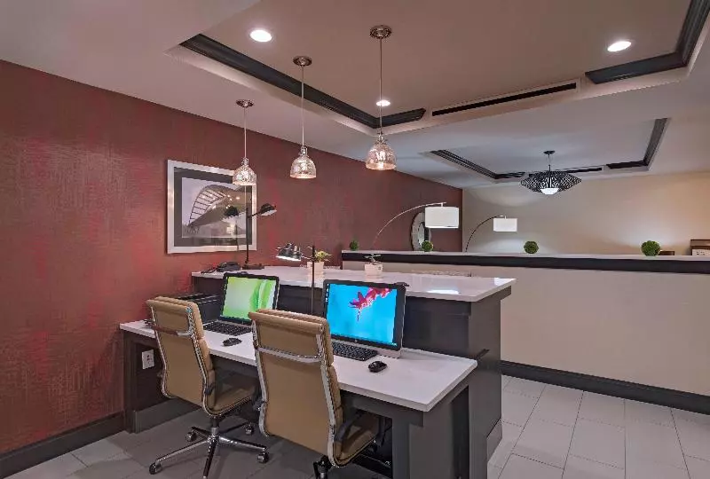 ホテル Holiday Inn Express & Suites Austin Nw Four Points, An Ihg