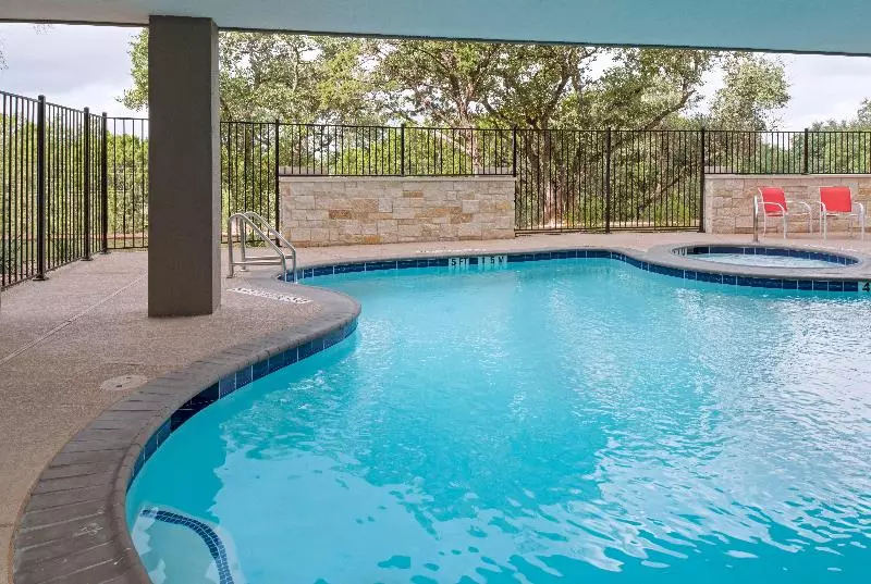 ホテル Holiday Inn Express & Suites Austin Nw Four Points, An Ihg