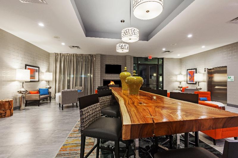 فندق Holiday Inn Houston Ne Bush Airport Area, An Ihg