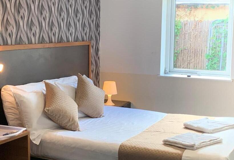 فندق Imperial Salford