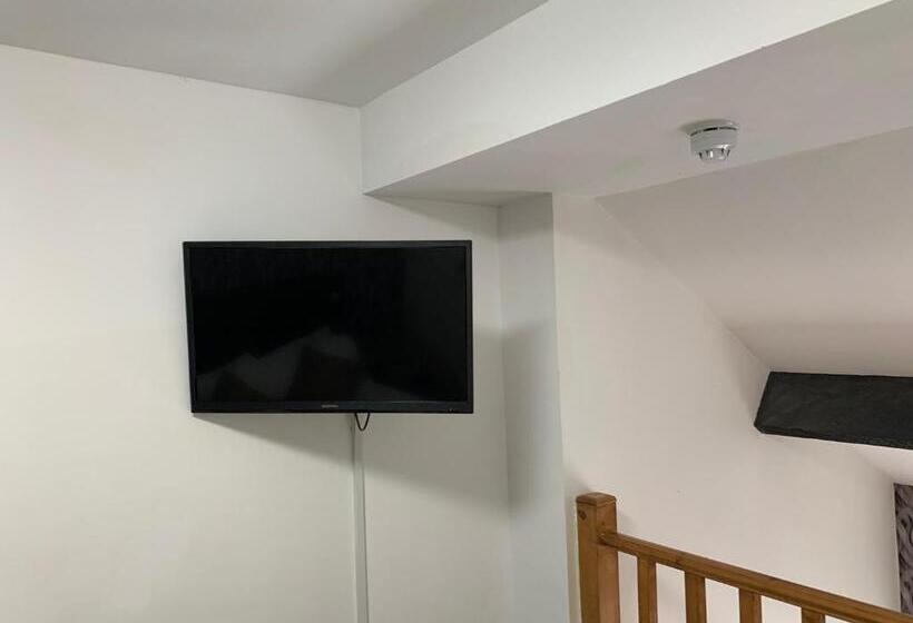 فندق Imperial Salford