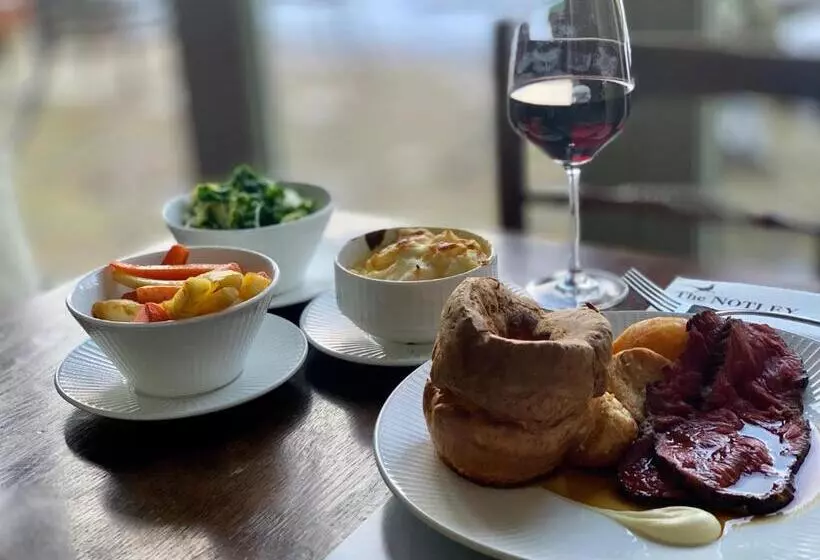 Hotelli Notley Arms Inn Exmoor National Park