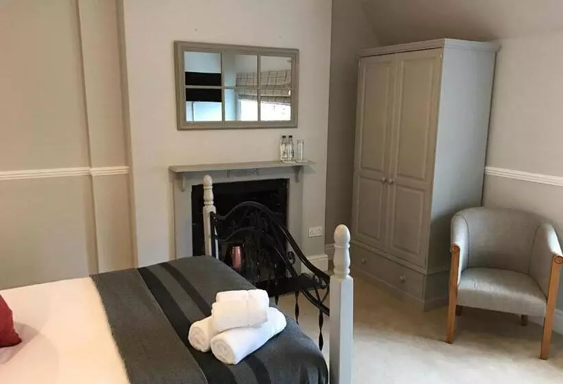 فندق The Tollgate Inn