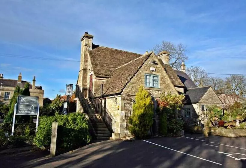 فندق The Tollgate Inn