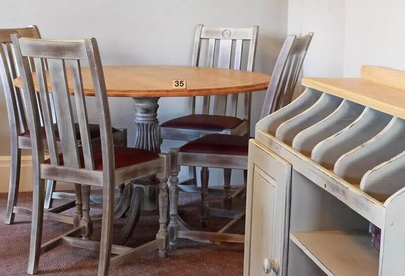 Отель Woodberry Inn