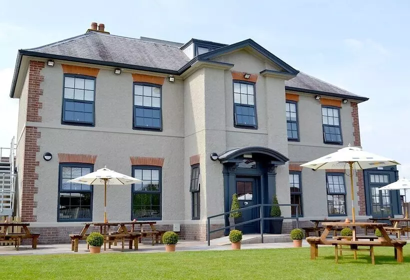 Отель Woodberry Inn