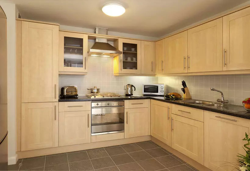 Saco Bracknell  Summer Place