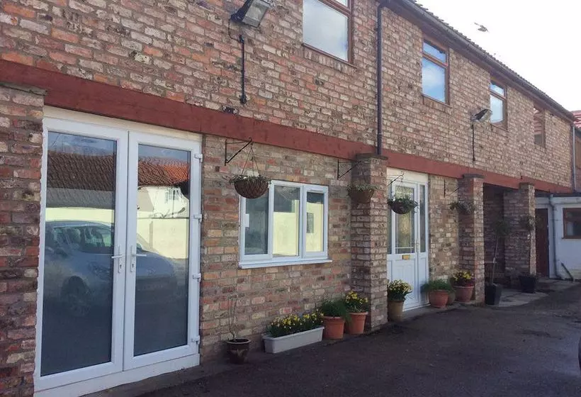 Shiptonthorpe Arms B&b