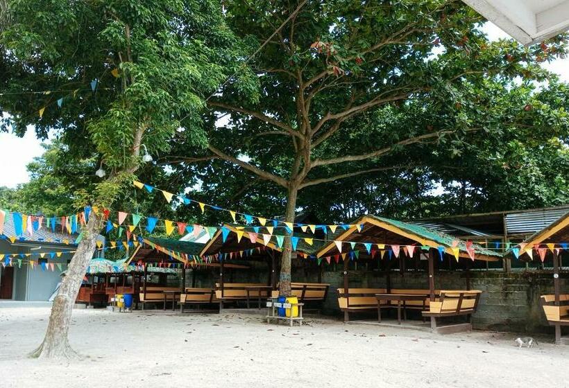 酒店 Reddoorz @ Altavista Beach Resort Samal