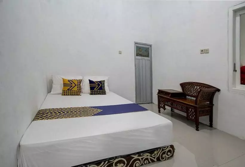 Hotelli Spot On 92118 Alif House Syariah 2