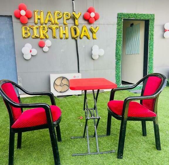 Pensão Akash Retail