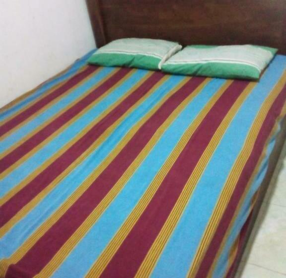 بنسيون Nikasha Family Rest