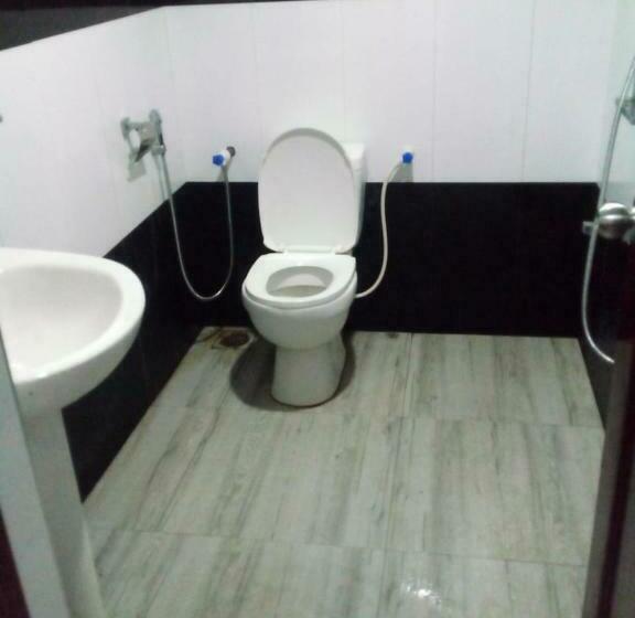 بنسيون Nikasha Family Rest