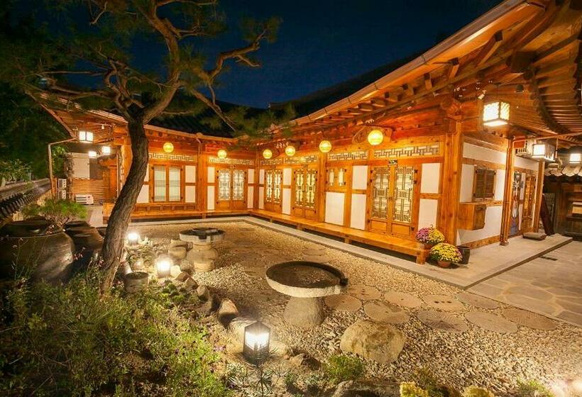 Pensão Samlockhon Hanokstay