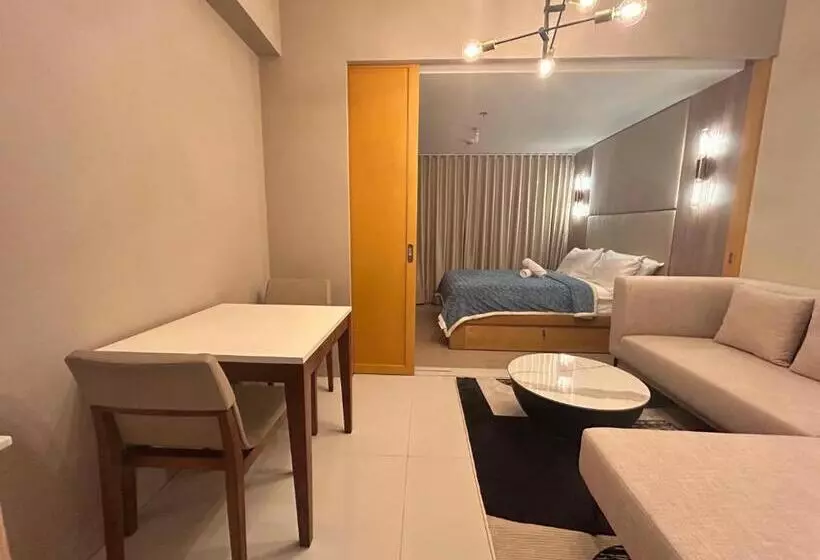 One Uptown Residences Bgc