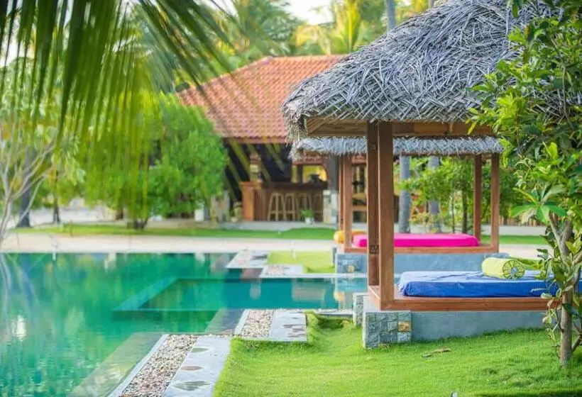 Hotelli Blue Waves Kite Surfing Beach Resort