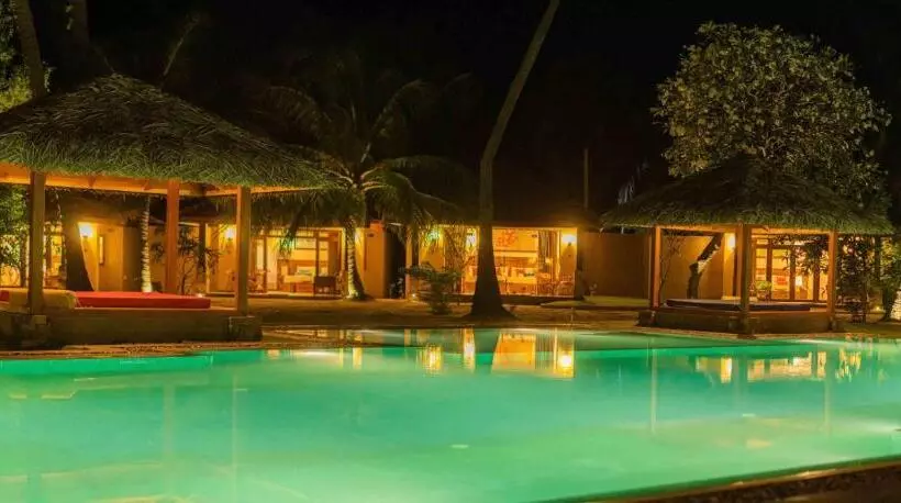 Hotelli Blue Waves Kite Surfing Beach Resort