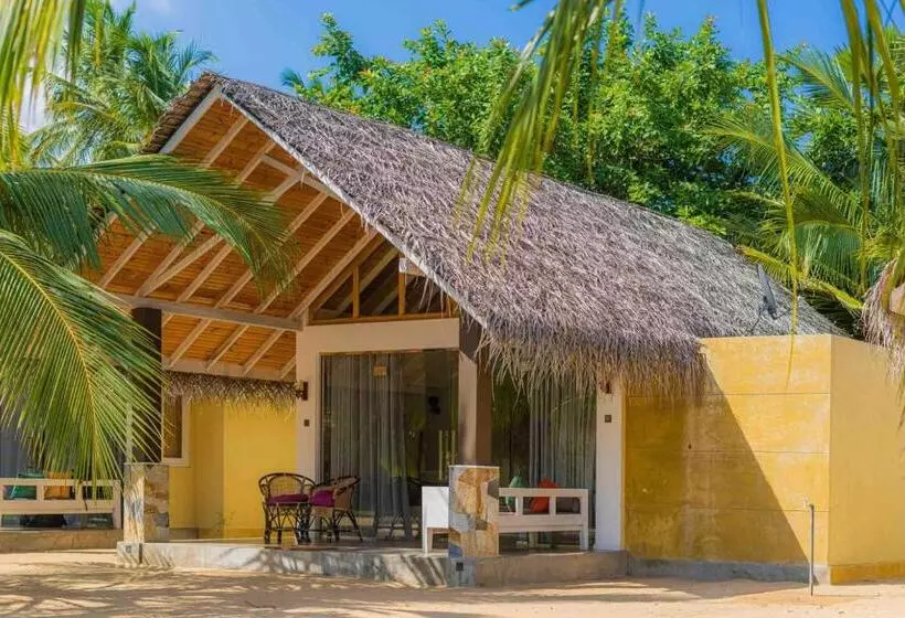 Hotelli Blue Waves Kite Surfing Beach Resort