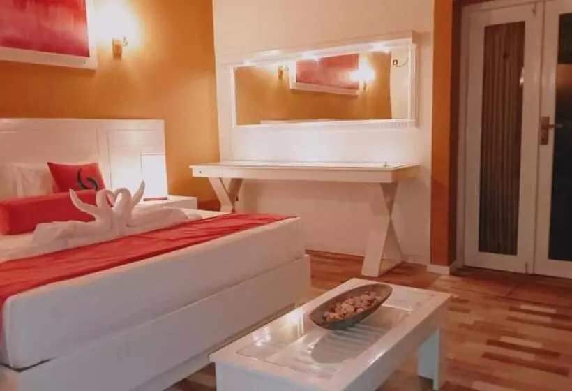 Hotelli Blue Waves Kite Surfing Beach Resort