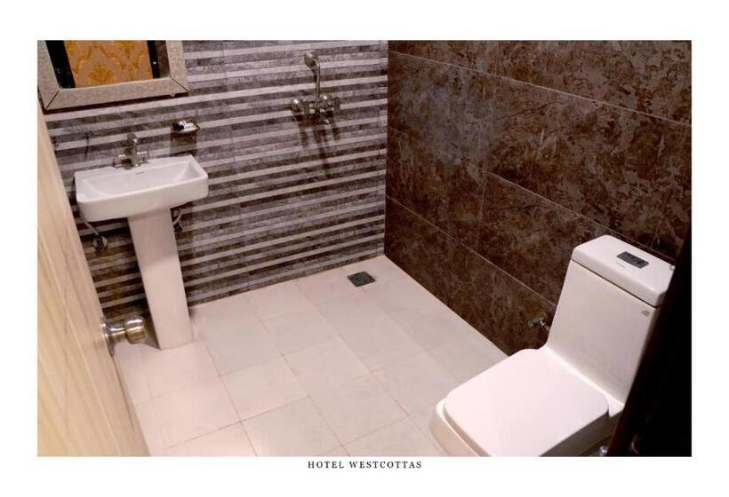 West Cottas Hotel    Couples, Family, Corporate Favorite In Heart Of Jalandhar