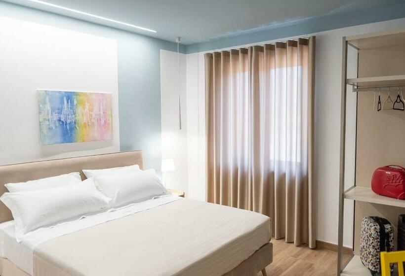 تختخواب و صبحانه Vemaga Luxury Stay In Pompeii