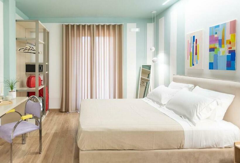 تختخواب و صبحانه Vemaga Luxury Stay In Pompeii