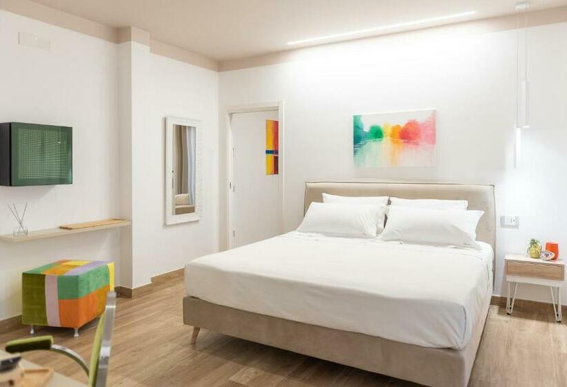 تختخواب و صبحانه Vemaga Luxury Stay In Pompeii