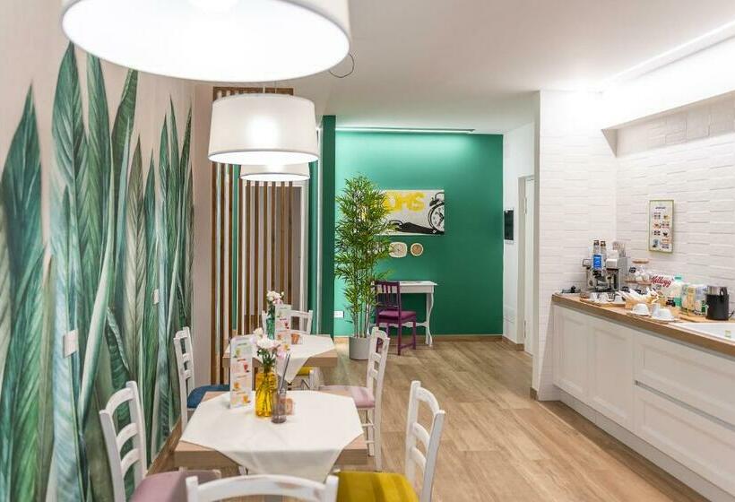 تختخواب و صبحانه Vemaga Luxury Stay In Pompeii