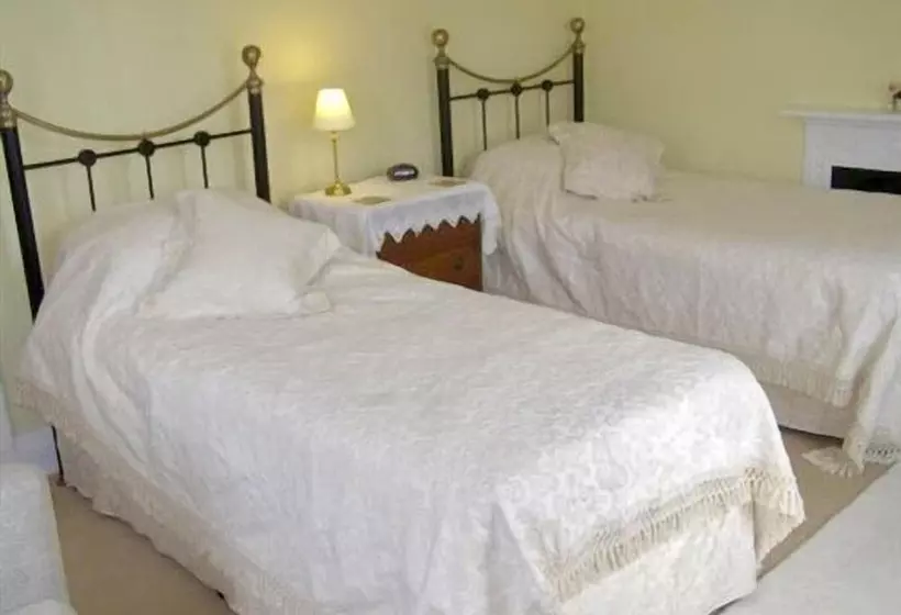 Anton Guest House Bed And Breakfast