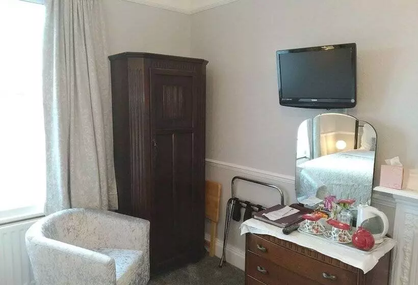 Anton Guest House Bed And Breakfast