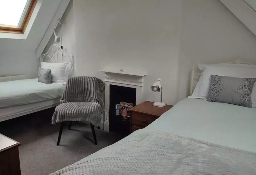 Anton Guest House Bed And Breakfast