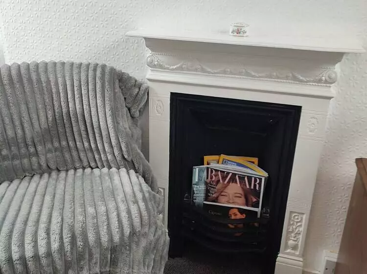 Anton Guest House Bed And Breakfast