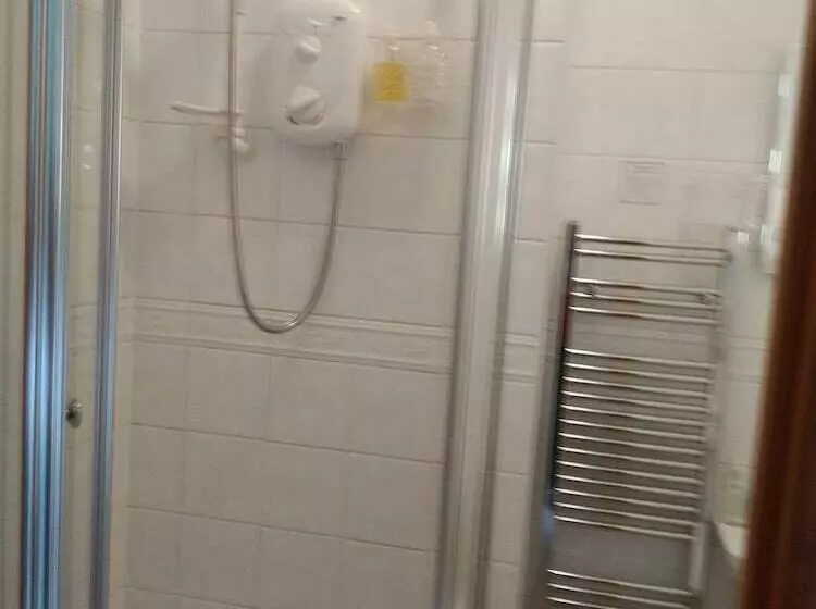 Anton Guest House Bed And Breakfast