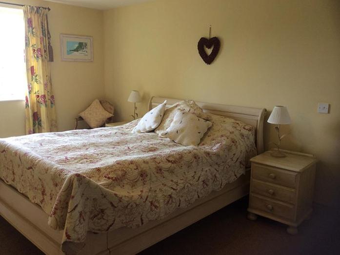 Bed and Breakfast Broccoli Bottom