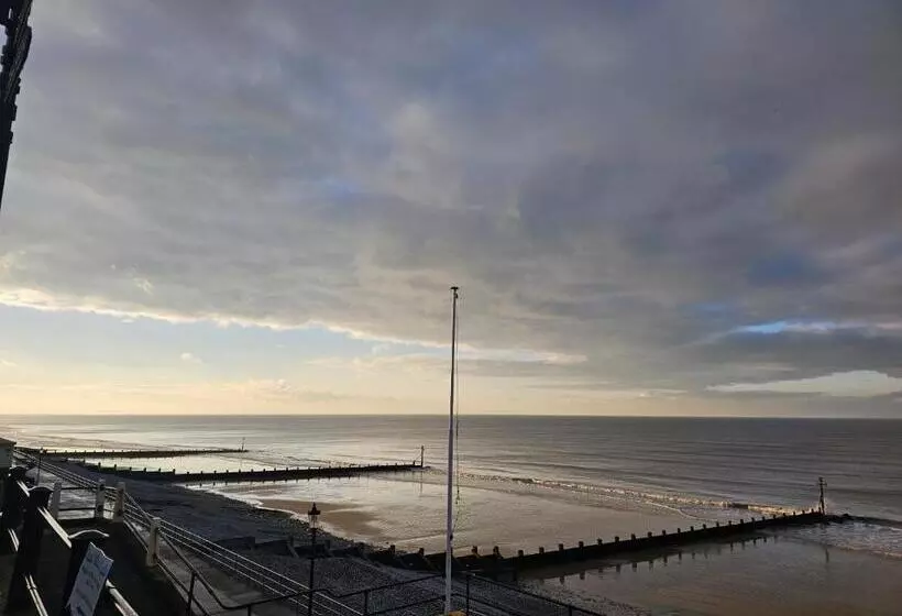 צימר Burlington Berties