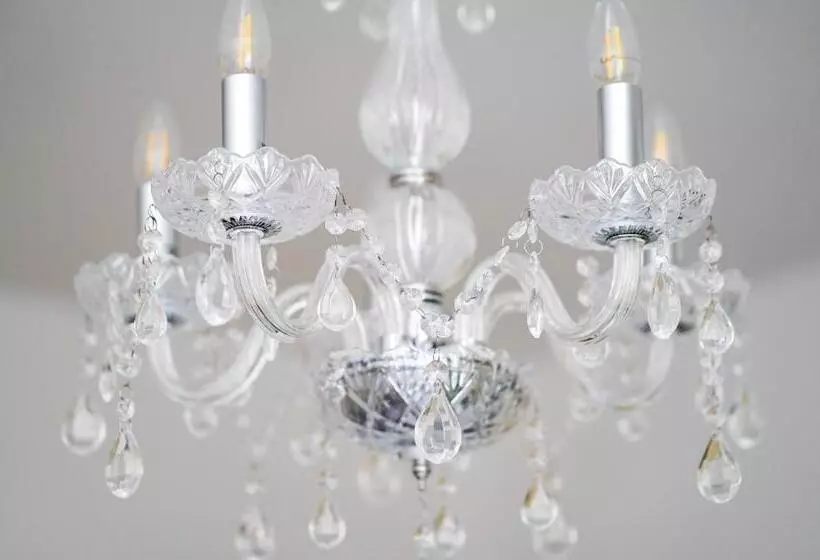 צימר Burlington Berties