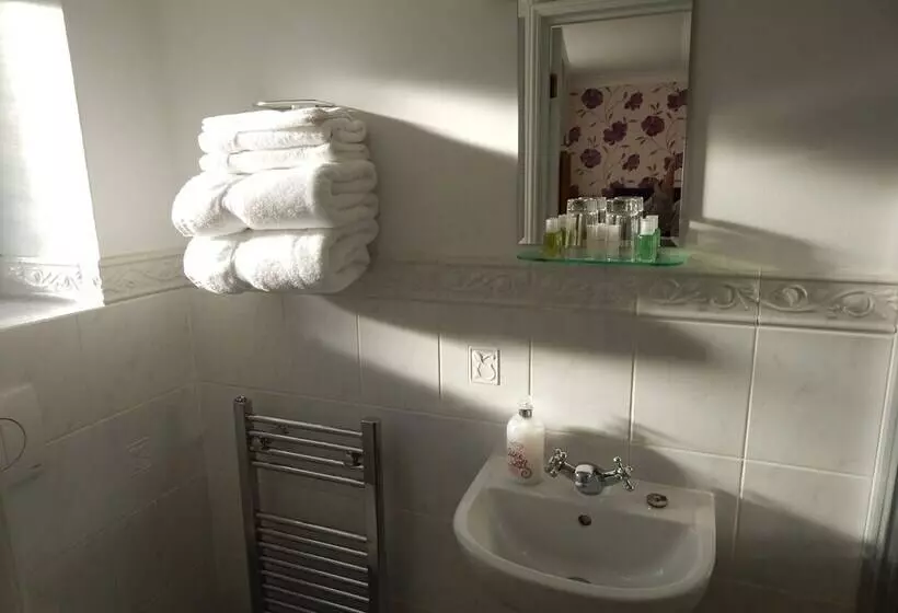 مبيت وإفطار Fairlight Lodge