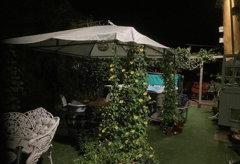 צימר The Bridge Street Historic Guest House