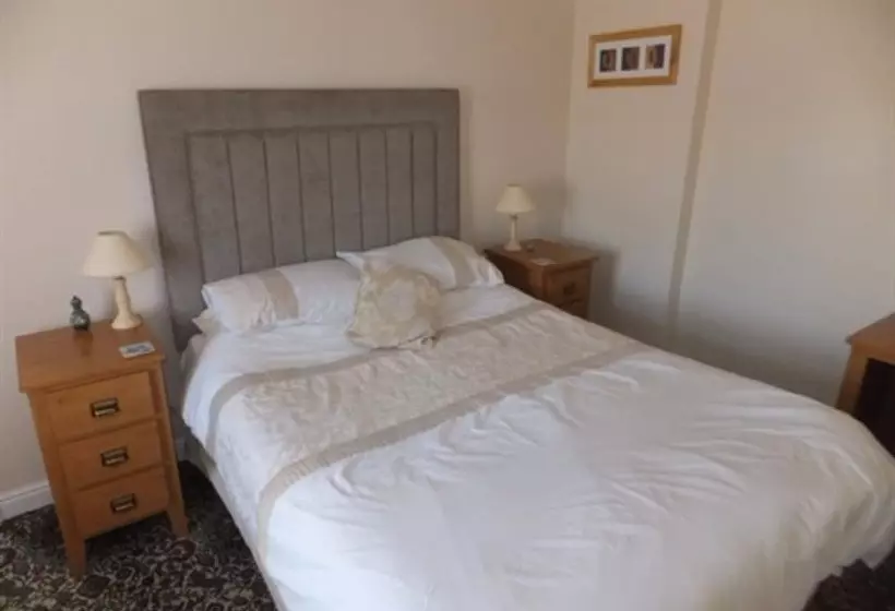 تختخواب و صبحانه West View