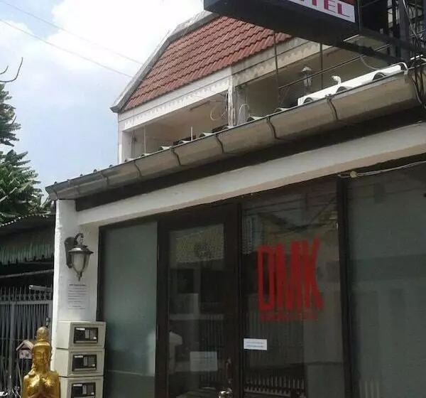 Dmk Hostel Donmueang Airport