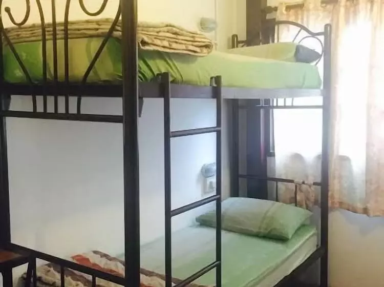 Dmk Hostel Donmueang Airport