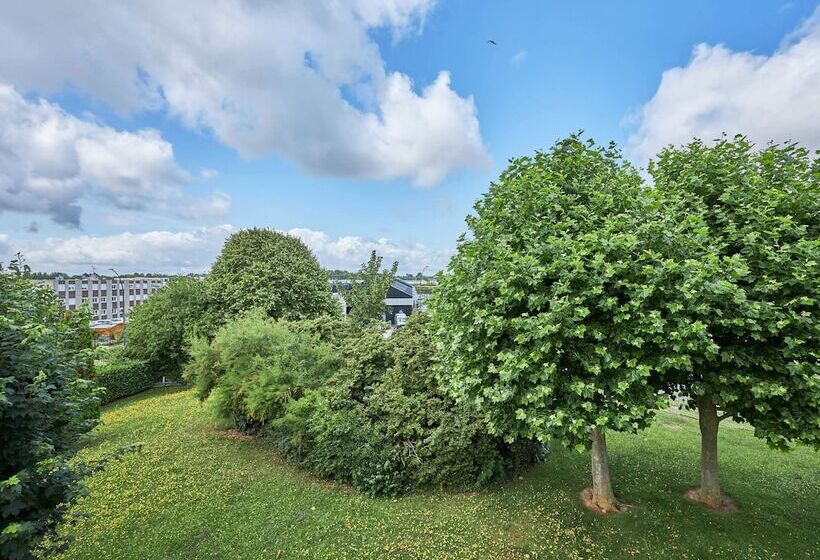 B&b Hotel Caen Mémorial