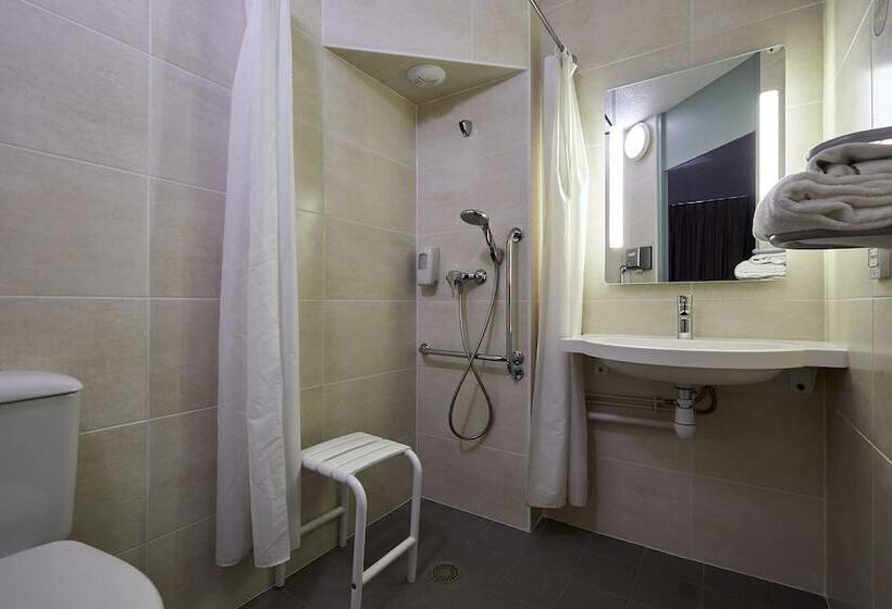 B&b Hotel Caen Mémorial