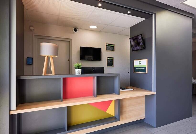 B&b Hotel Caen Mémorial