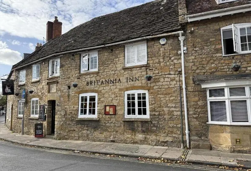 ホテル Britannia Inn